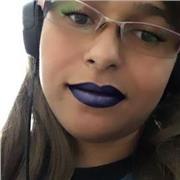 Professora de inglês para todas as idades, com foco em conversação